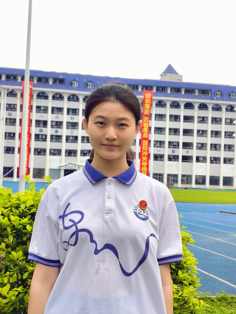 高二（3）班齐家琪.jpg