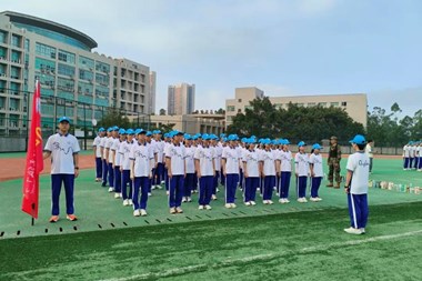 锤炼青春意志 铸就辉煌明天 ‖ 惠州市东江高级中学2025级高一军训开营仪式隆重举行